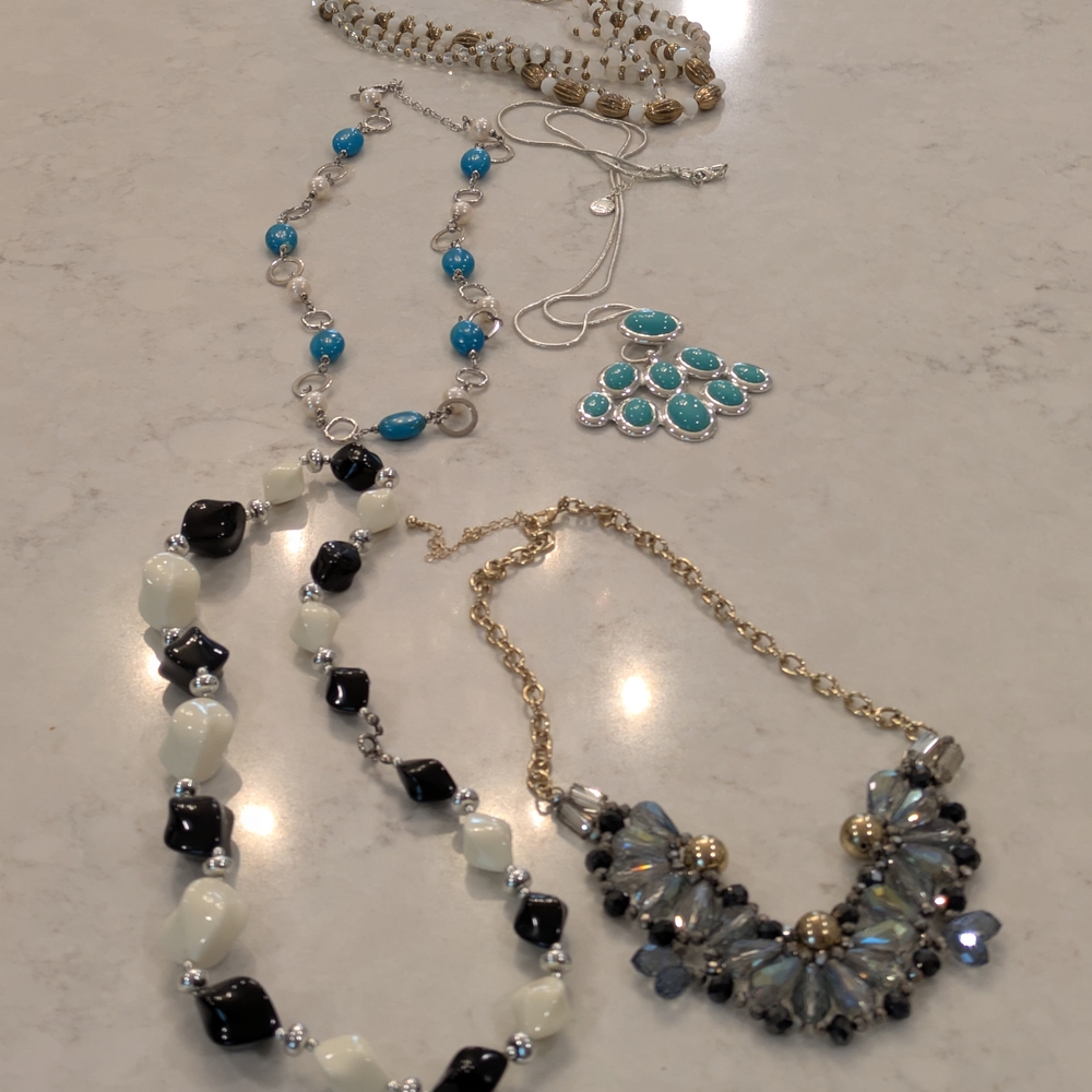 Chic Multicolor Necklace Set Of 5